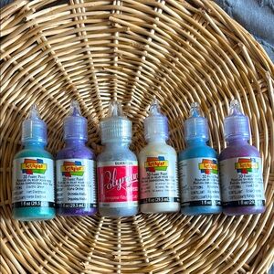 Set of 6 unopened fabric paint. Scribbles & Polymark brand